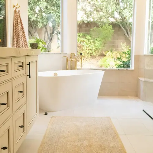 Soft-Touch Bath Mat photo 1
